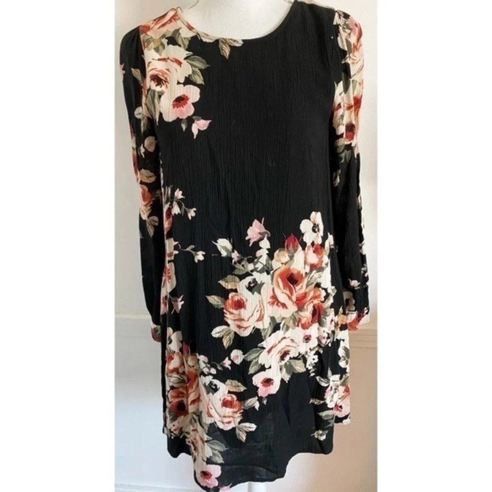 Altar’d State • Black Rose Floral Long Sleeve Dress